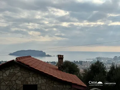 Grundstück von 389 m2 in einem der Bezirke Budva - Maine